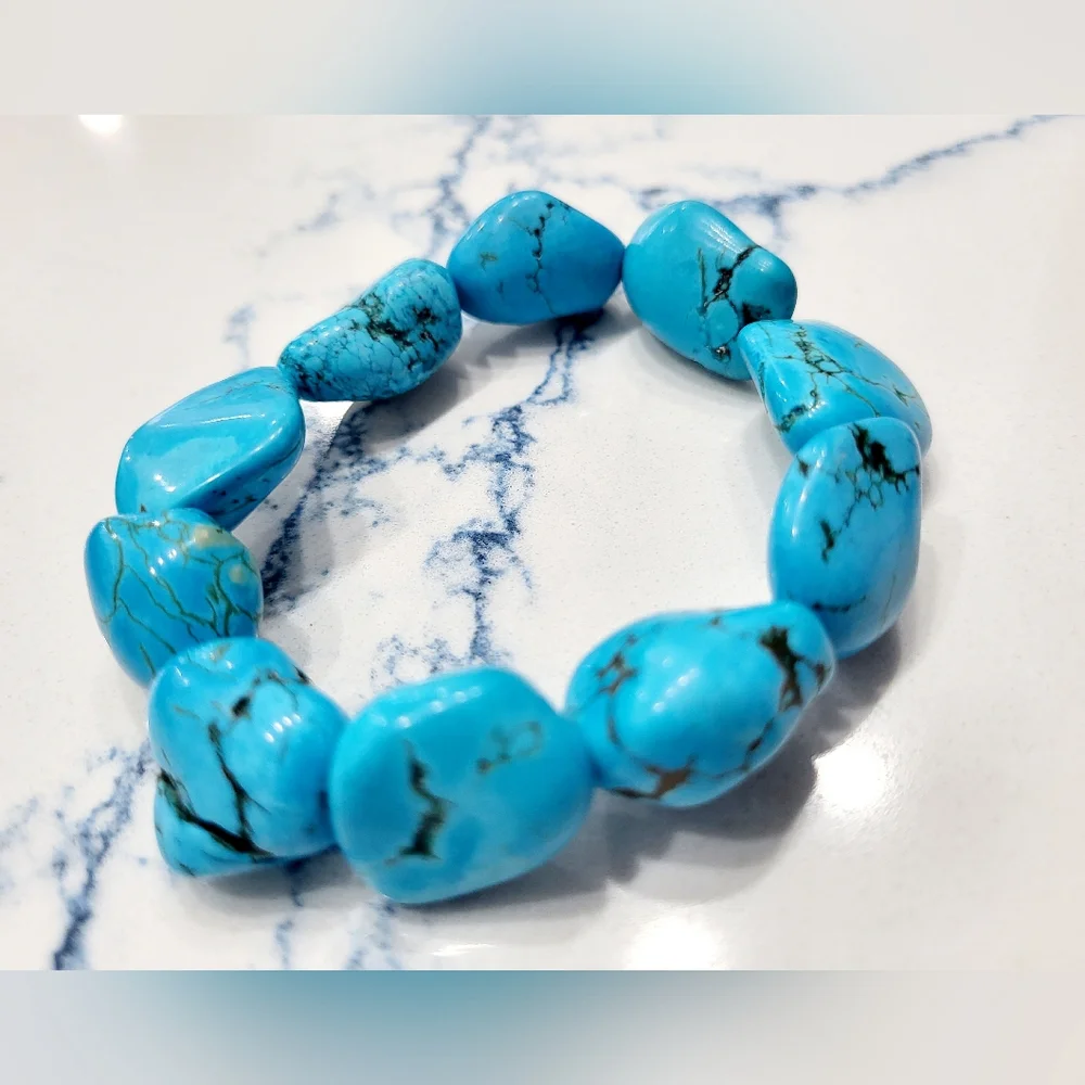 Turquoise Nugget Stretch Bracelet - Picture 4 of 13